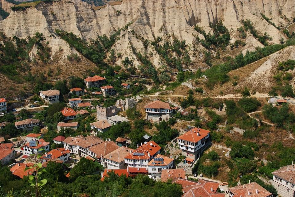 Вижте кои са най-малките градове в България - ПЕРИСКОП
