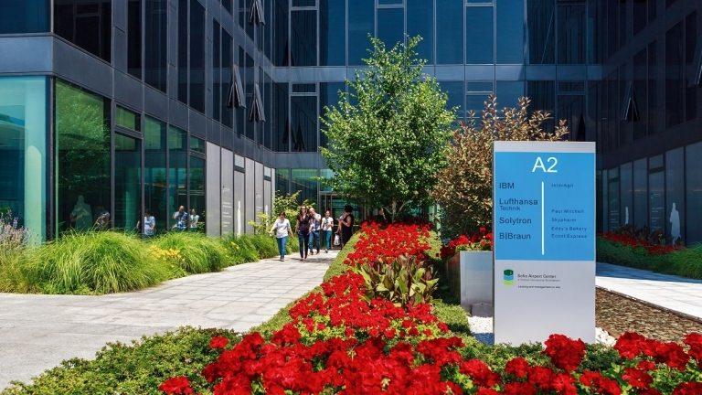 b994a44b912595b1e01936bd3fd09bbc