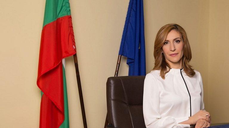 f8502e9d6ff6bc8314ebcb02fc55c4d4