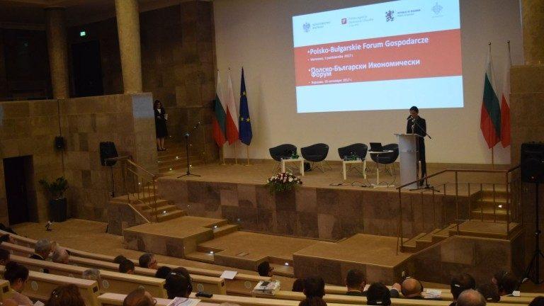 ffe35170d1cf21416c7ab8574cb75dd9