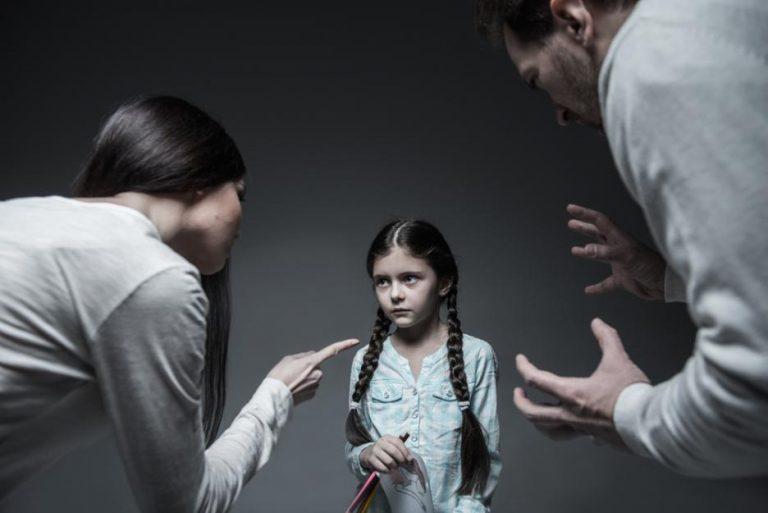 Как родителите превръщат децата си в психопати