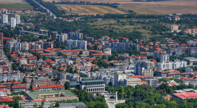 kmetyt na shumen i uchenici obsydiha problemite v grada 491362