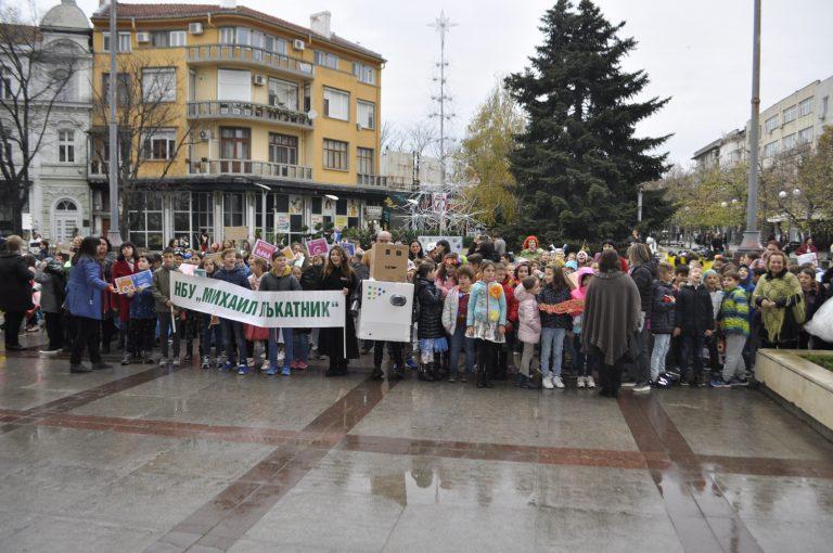 nbu mihail lakatnik