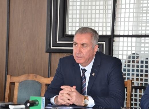 medium Kmet finansovo sastoianie