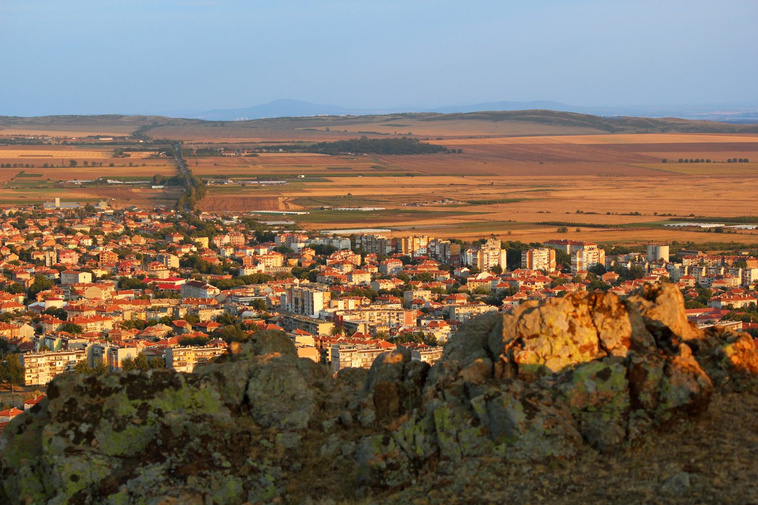 Бургаските заводи се местят в Айтос - ПЕРИСКОП