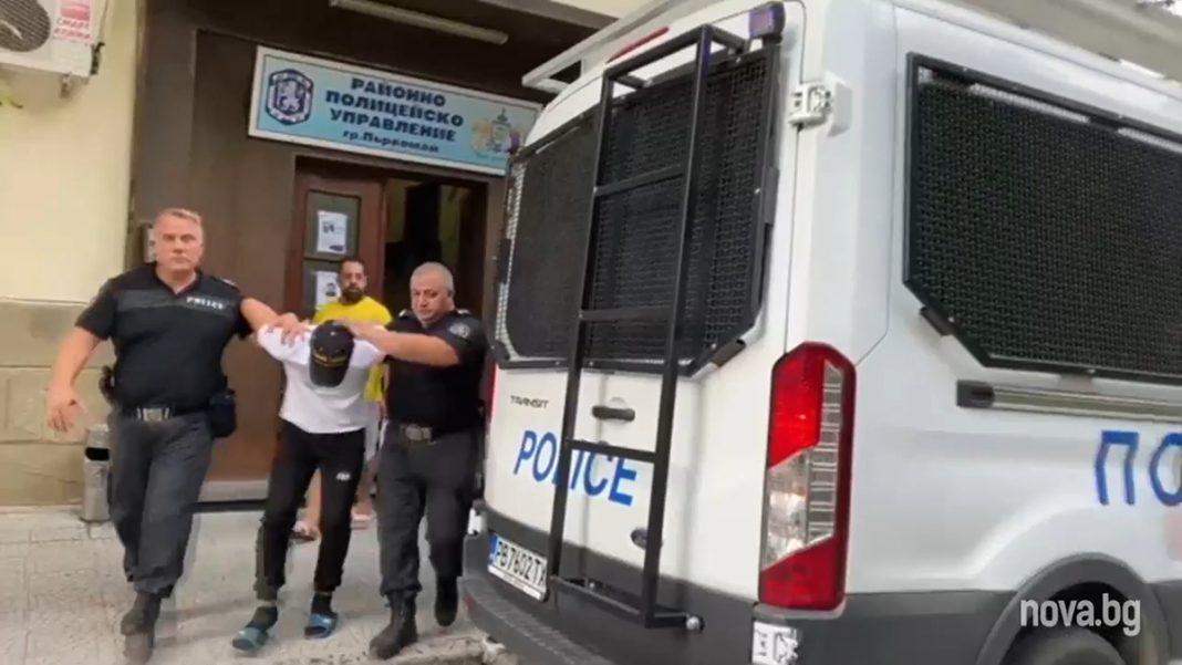 Убиецът на полицаи бе изведен от ареста в Първомай - ПЕРИСКОП