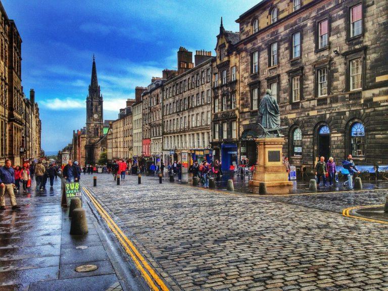 Royal Mile 1 1 1024x768 1