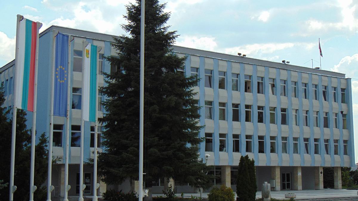 Раднево изпревари София по заплати - ПЕРИСКОП