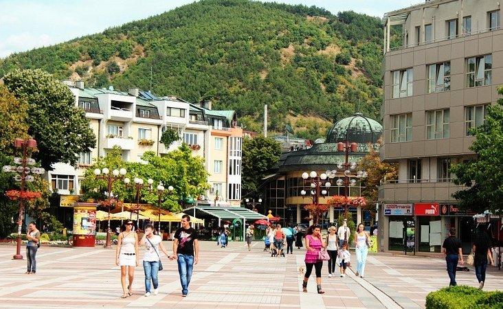 Майка на 3-г. момченце преживя неописуем ужас в центъра на Благоевград