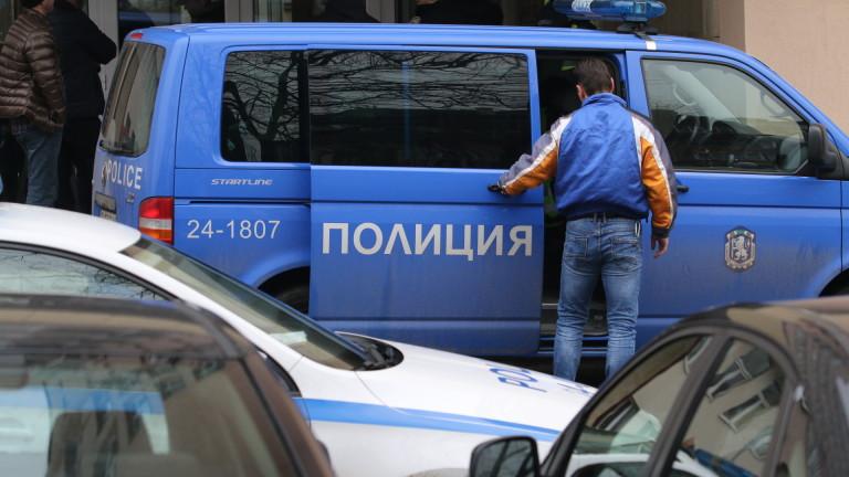 ДАНС, КПКОНПИ и МВР влязоха в община Омуртаг