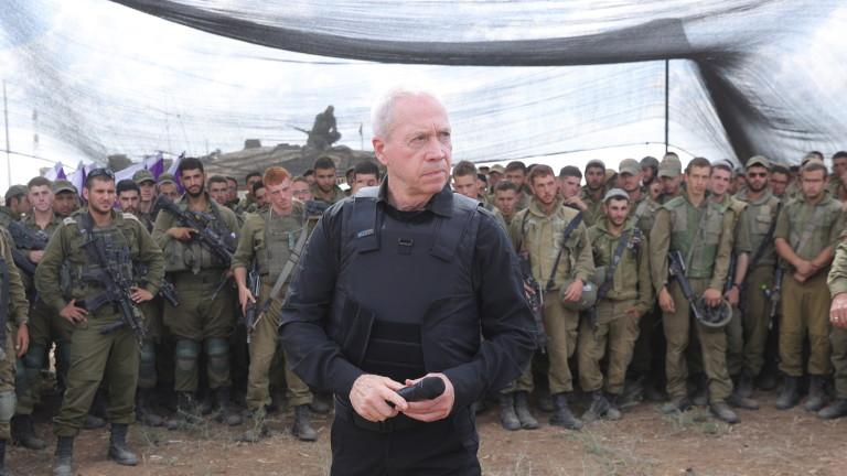 Israeli army near the Gaza border