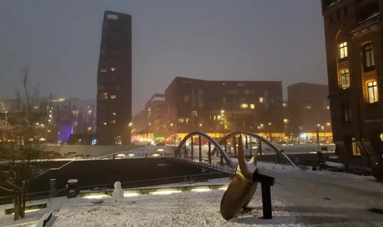 silna bura premina prez severna evropa zaginaha hora v niderlandia video 1