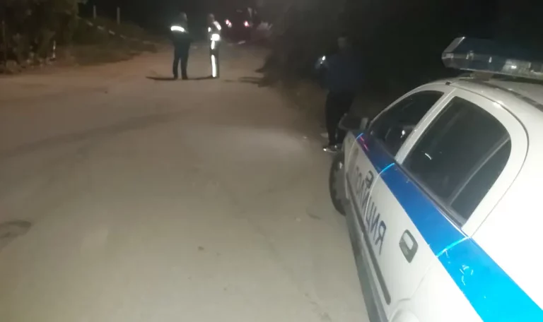 kato na kino banda ot chetirima napada tir za da go ograbi strelaiki po kabinata v dvijenie 1