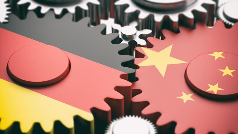 China and Germany flags on metal cogwheels. 3d illustration