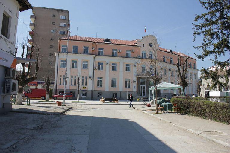 Knezha Town hall