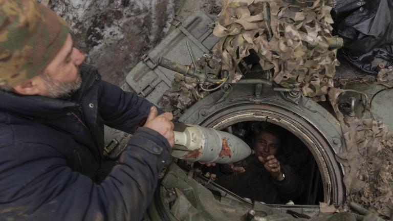 Ukrainian servicemen hold position on a frontline in Zaporizhzhia area