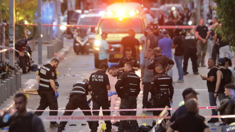 Man critically wounded in suspected shooting attack in Tel Aviv