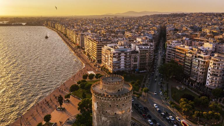 Aerial view of White tower and Thessaloniki center