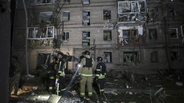 Over a dozen people injured in Russian strike on Zaporizhzhia